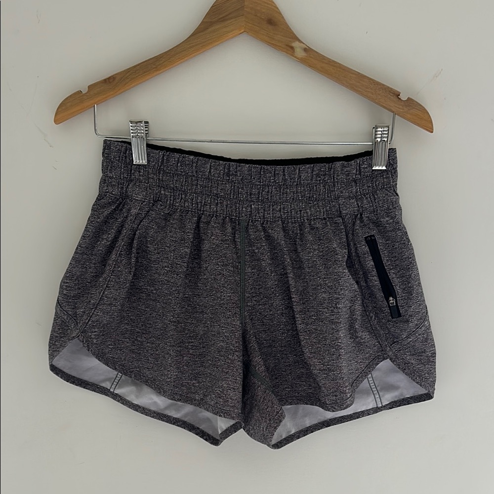 Lululemon Athletica Gray Athletic Shorts Curved Hem Moisture-Wicking